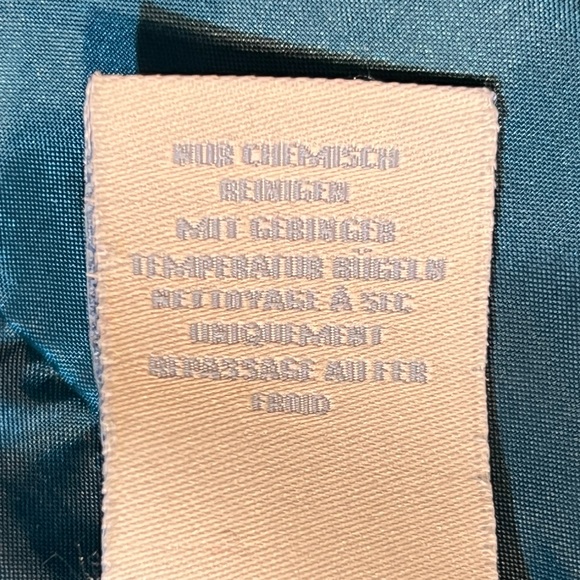 Looks Old But I Can’t Prove It. Boden Wool Dress Lined with a sensual blue UK 12 - Picture 16 of 16